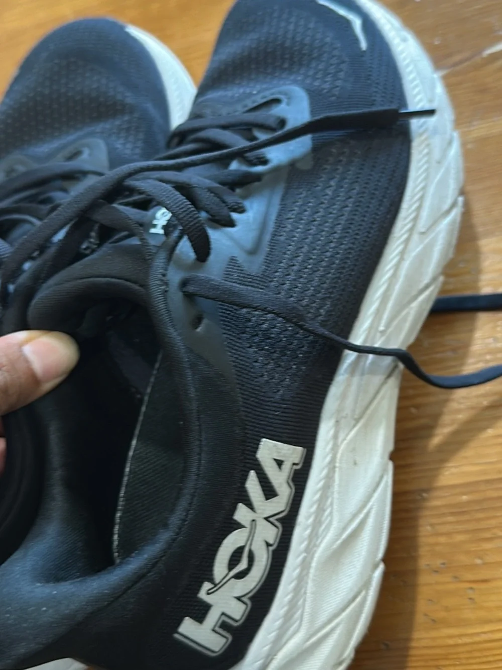 Hoka  ARAHI 7 Black Running Shoes Women’s 7.5D